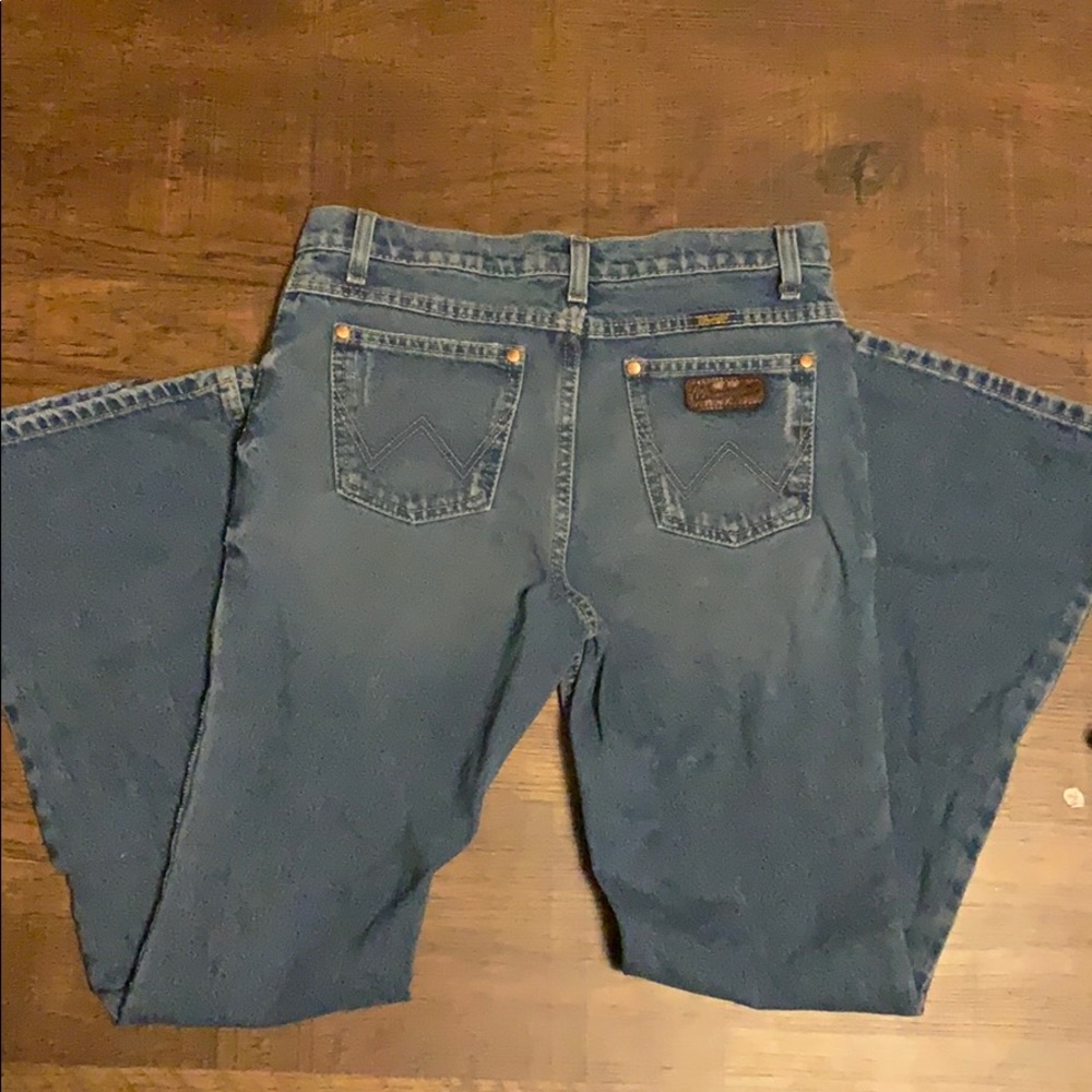 Wrangler retro flare jeans nwot